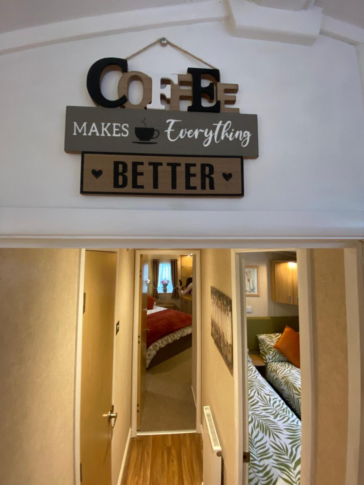Red Squirrel Lodge Sandown Ngoại thất bức ảnh